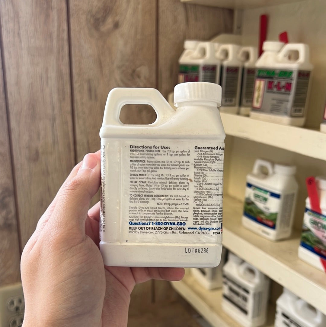 Dyna-Gro Grow Liquid Plant Food 7-9-5